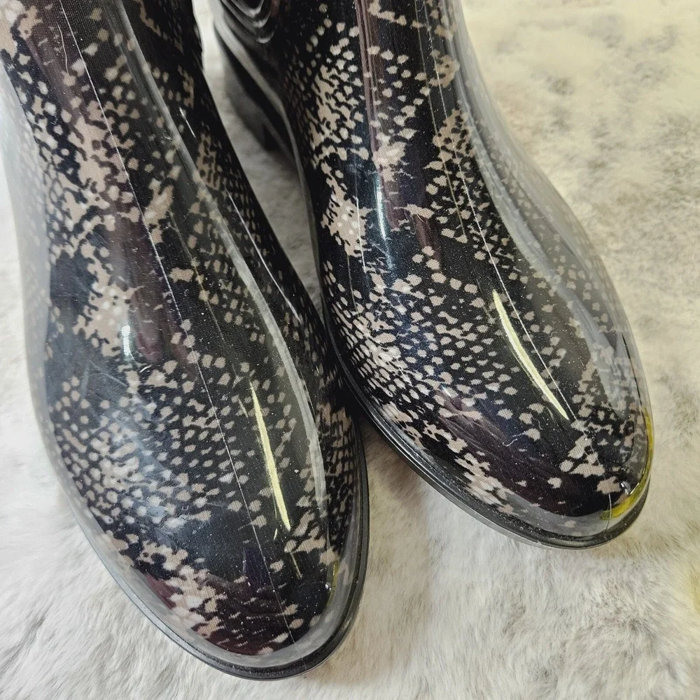 INC International Concepts Womens Size 6‎ Snake Print Pull-on Ankle Rain Boots